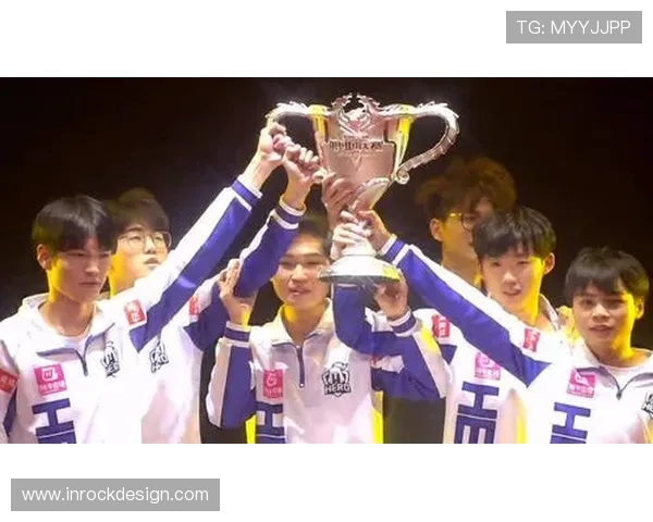 宏兴与卓尔激战正酣谁能在这场较量中脱颖而出争夺胜利荣耀